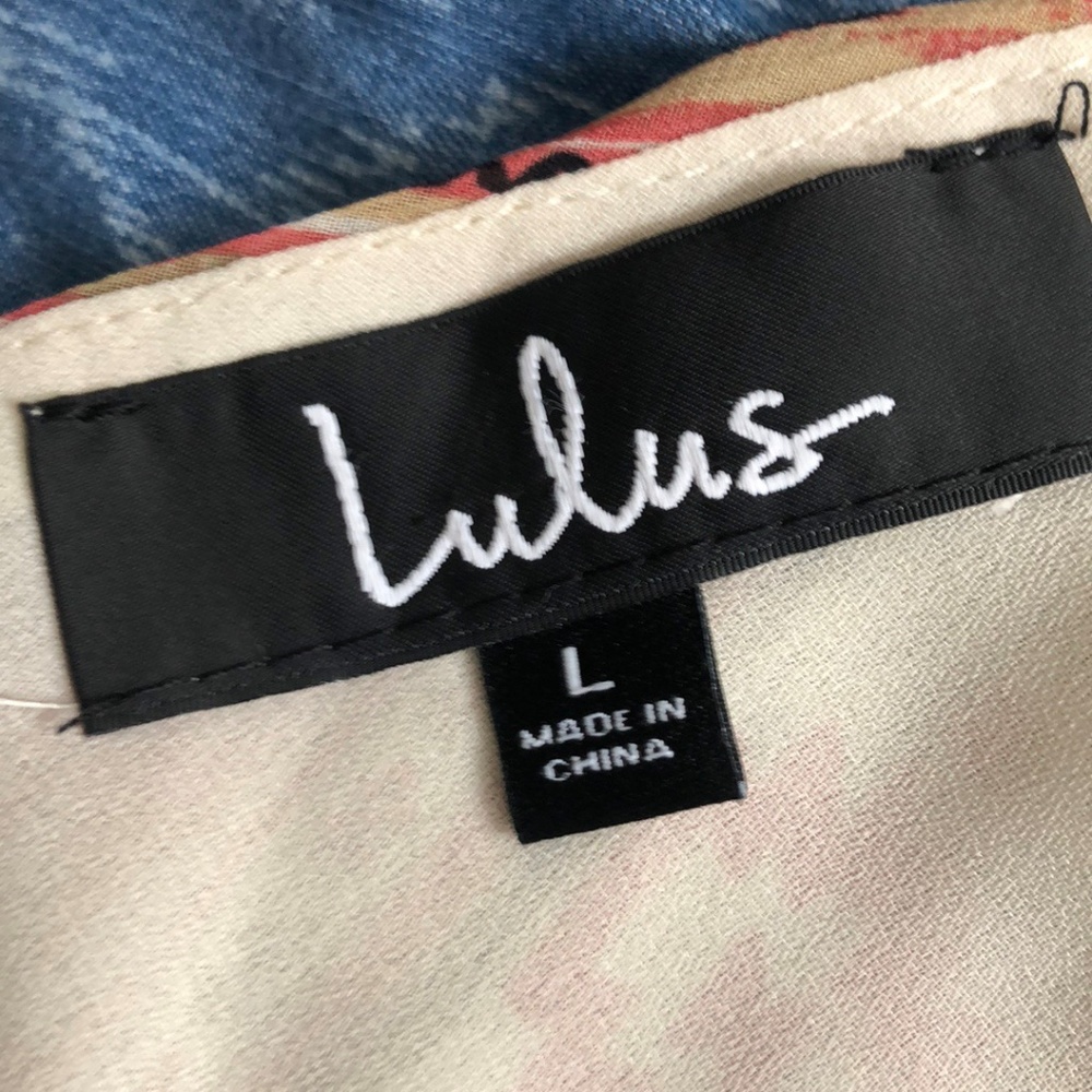 Lulu's Tribal Print Maxi Dress Size Large - Picture 8 of 8